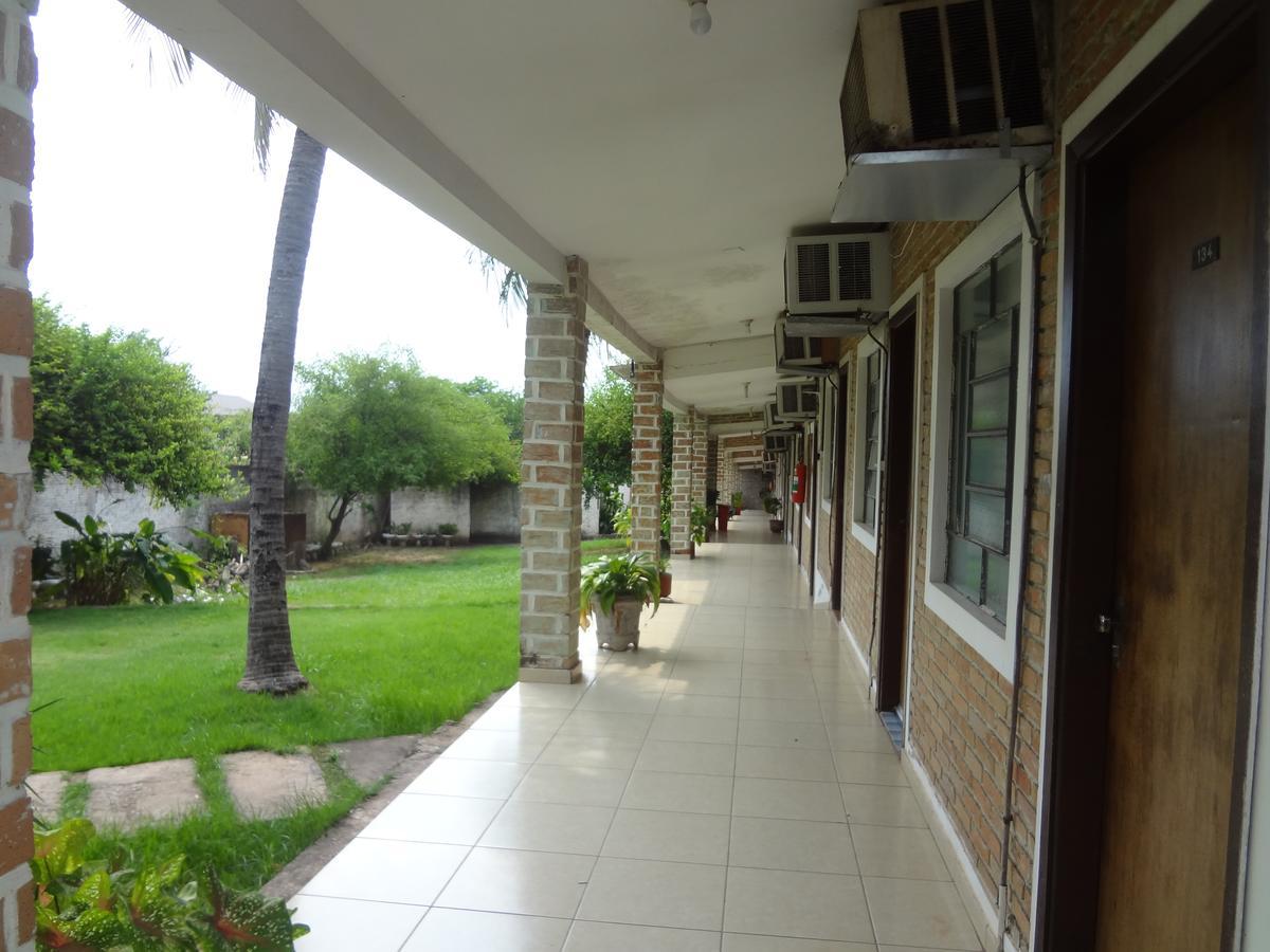 Virginia Palace Hotel Corumbá Exterior foto